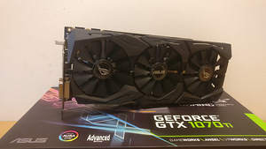 ASUS ROG Strix GTX 1070 Ti Advanced 8GB (1 foto / 3)