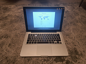 Macbook Pro 240GB (early 2011) (3 foto / 6)