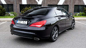 Mercedes-Benz CLA200 2014 (5 foto / 15)