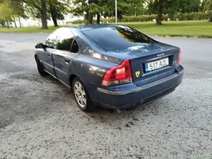 Volvo s60 d5 (6 foto / 14)