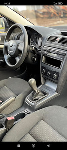 Škoda Octavia 1.2 (5 foto / 5)