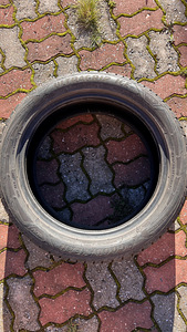 GoodYear ULTRAGRIP ICE 235/50R19 (5 foto / 6)