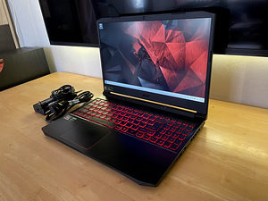Acer Nitro 5(R7-4800H 8C/16T,GTX1650Ti,24GB RAM,512GB SSD) (1 foto / 7)