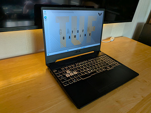 Asus TUF Gaming F15 (i5-10300H,32GB RAM,512GB SSD,GTX1650) (5 foto / 6)