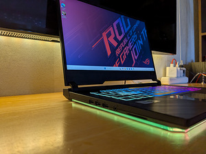 ASUS ROG Strix G15 (i7-10750H,RTX 2070 8G,512G,16G,144HZ) (3 foto / 5)