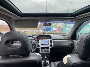 Nissan X-trail (6 foto / 8)