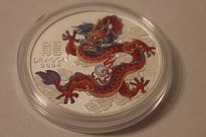 Austraalia Lunar III Draakonid 1 OZ hõbe värvilised (5 foto / 5)