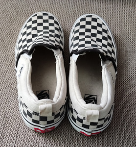 Vans тенниски 34 (2 фото из 4)
