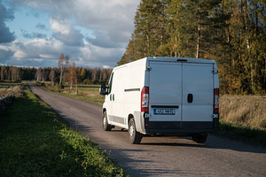 Kaubik Peugeot Boxer 2.2 TDI 81kW (6 foto / 15)
