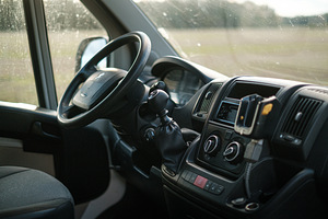 Kaubik Peugeot Boxer 2.2 TDI 81kW (9 foto / 15)