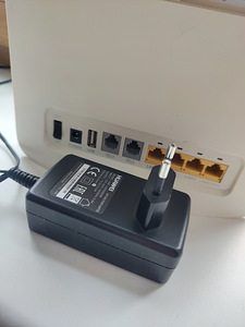 Huawei CPE E5186 4G+ 300 mbps LTE Router Ruuter. WiFi AC 5G (3 foto / 3)