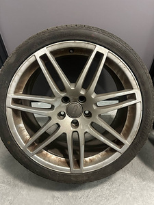 Оригинальные литые диски Audi R19 (2 фото из 3)