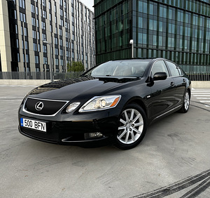 Lexus GS 300 (2 foto / 13)