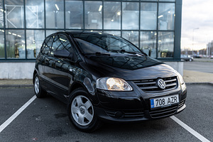 Volkswagen Fox (1 foto / 15)