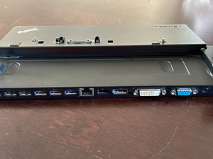Lenovo ThinkPad ProDock (2 foto / 2)