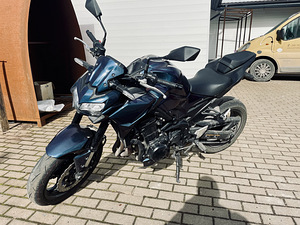 Kawasaki Z900 (4 foto / 6)