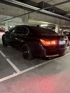 BMW 740d (3 фото из 15)