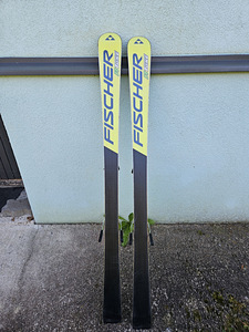 Müüa kasutatud laste FISHER RC4 GS mäesuusad . (5 foto / 5)