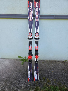 Müüa kasutatud HEAD WORLDCUP GS mäesuusad . (1 foto / 4)
