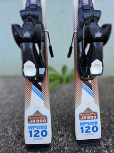 Müüa kasutatud laste SALOMON ENDURO JR 800 mäesuusad . (2 foto / 4)