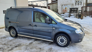 VW Caddy Maxi (7 foto / 14)