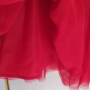 Платье H&M 104 (3 фото из 3)
