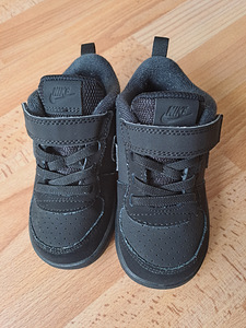 Väga korralikud Nike tossud (2 foto / 5)