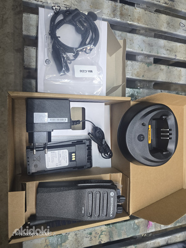 Motorola dp 1400