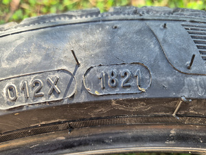 Michelin Pilot Alpin 5 lamellrehvid 245/40/R20 (4 foto / 4)