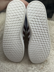 Uued Adidas tossud, s.35 (5 foto / 5)