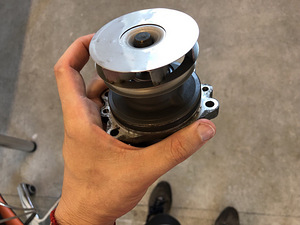 Veepump - Veepump BMW 3 KUPEE (E46) 330 CI (3 foto / 3)