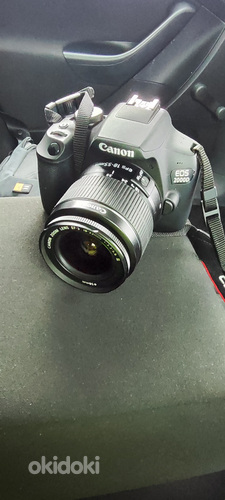Canon EOS 2000D (foto #1)