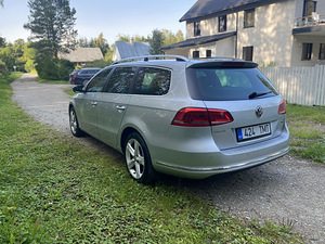 Volkswagen Passat Highline 1.4 CNG (4 foto / 11)