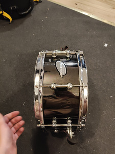 Ahead 13" x 6" Black Chrome on Brass Snare (4 foto / 5)