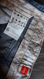 Hugo Boss teksad 27/32 (5 foto / 5)