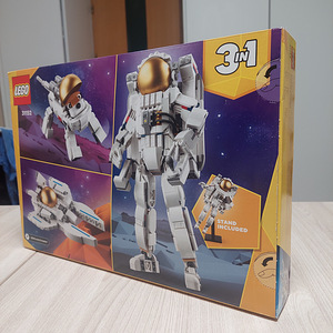 НОВЫЙ Lego Creator 31152 (2 фото из 2)