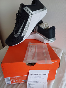 Tossud NIKE Metcon 6 (3 foto / 3)