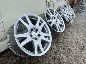 5x112 Mercedes-Benz CLS оригинальные диски (1 фото из 5)