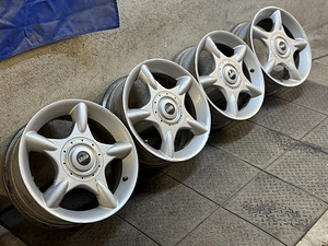 4x100 R16 оригинальные литые диски Mini Cooper (2 фото из 5)