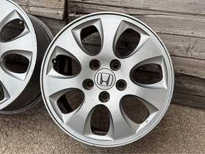 5x114.3 R16 Honda Veljed (3 foto / 3)