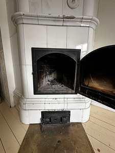 Glauuritud ahi/kamin (2 foto / 8)