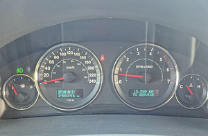 JEEP GRAND CHEROKEE (12 foto / 14)