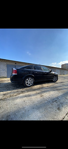 Opel vectra C 1.9 110kw (2 foto / 9)