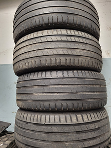 Шины 235/55R19 (1 фото из 1)