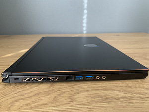 MSI GS65 Stealth 9SE Mänguri sülearvuti (5 foto / 10)
