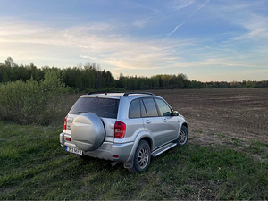 Toyota Rav4 2.0 85kw 4WD (4 foto / 6)