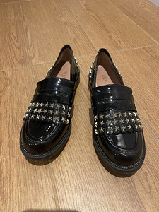 RedValentino (2 фото из 3)