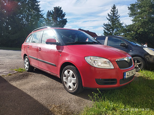 Škoda Fabia (2 foto / 6)