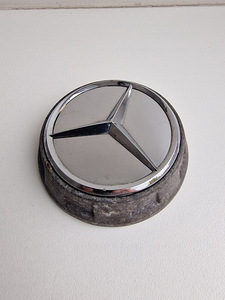 Mercedes-Benz tunnusmärk (72mm)
