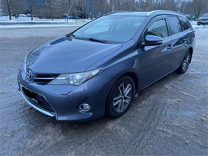 Прокат автомобилей Bolt, Wolt, Forus, Uber (1 фото из 7)